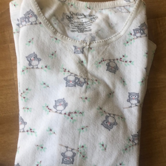 Croft & Barrow sleep ware - Picture 2 of 2